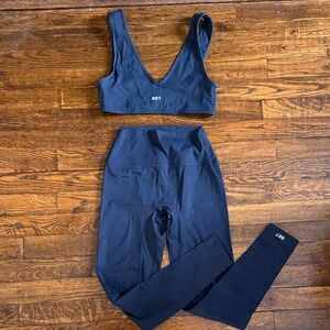 SET Active Deep Blue Sports Bra and Leggings